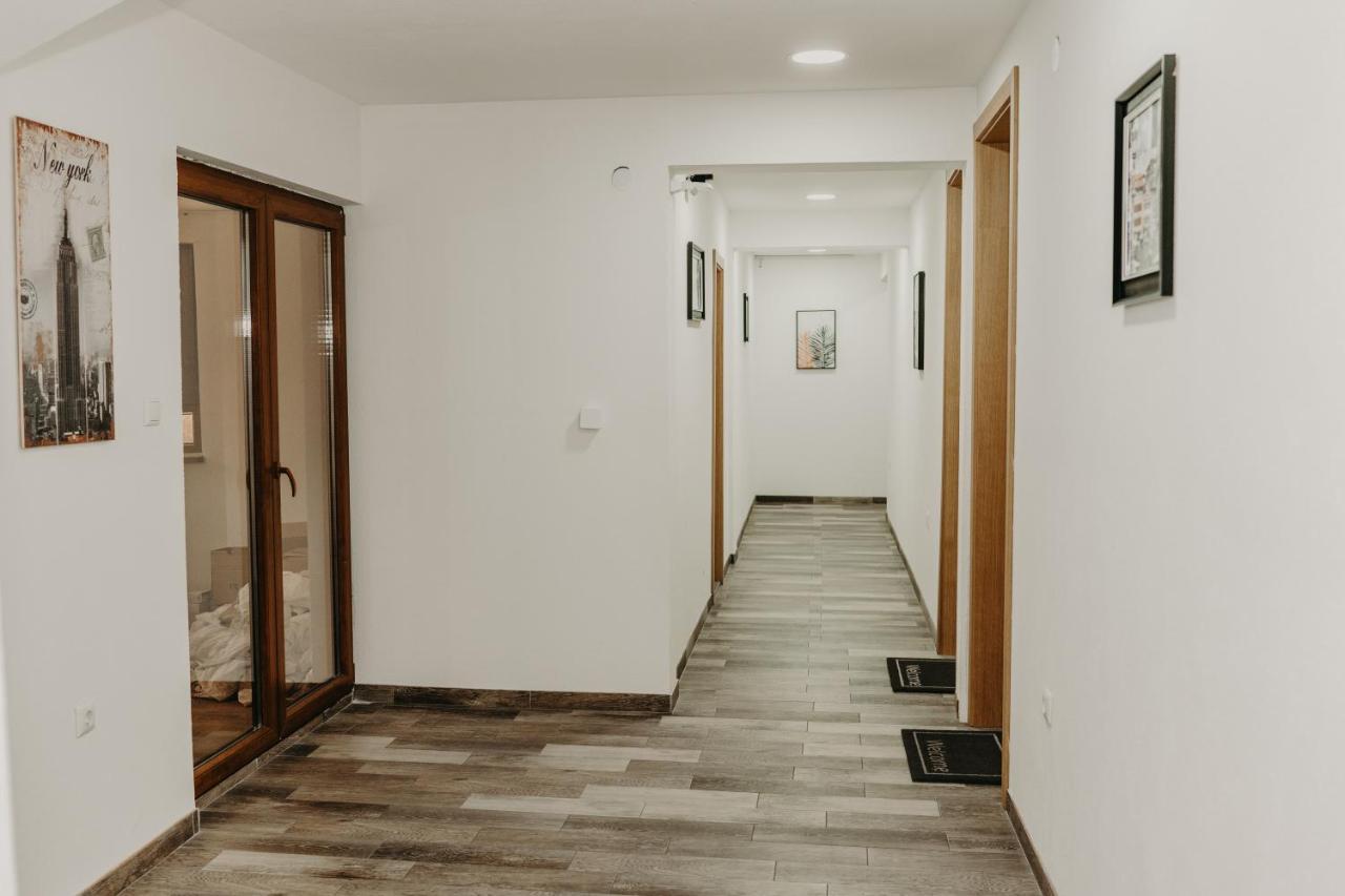 Hotel Noor Konjic Exterior foto