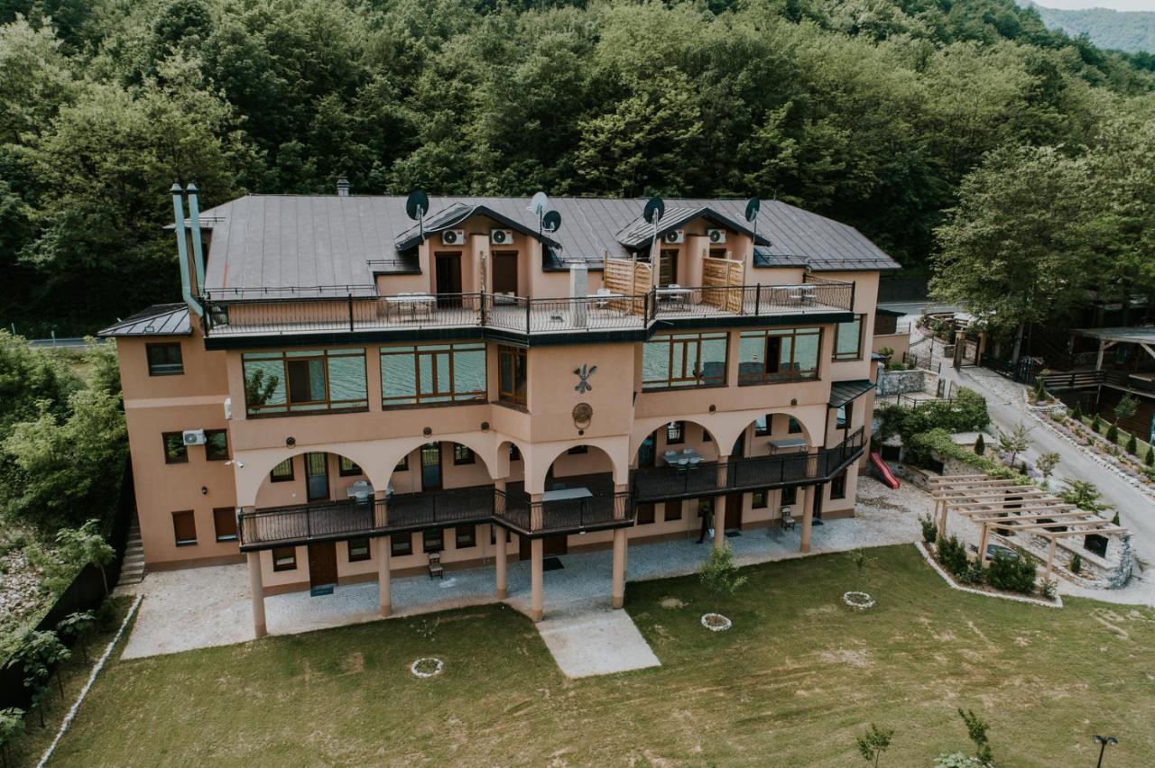 Hotel Noor Konjic Exterior foto